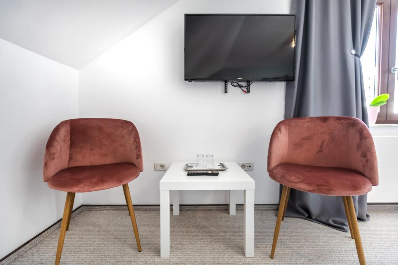 Emerald Residence Râșnov Zewnętrze zdjęcie